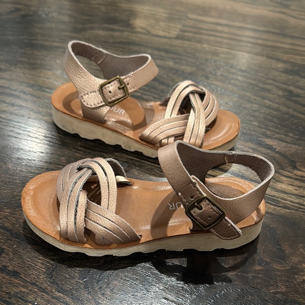 L'Amour rose gold Athena Sandals